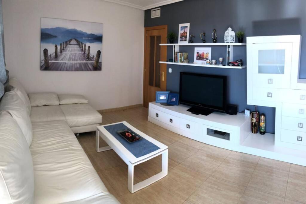 Beautiful Apartment With Swimming Pool And Beach Аліканте Екстер'єр фото